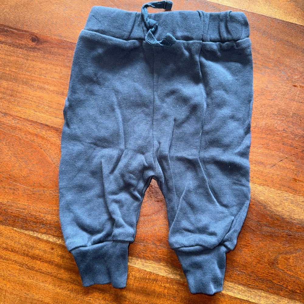 Kate‎ Quinn 0-3m organic cotton joggers